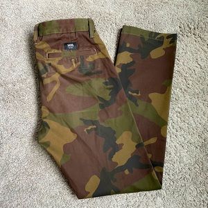 Vans Authentic Chino Camo 30 Waist 32 Length